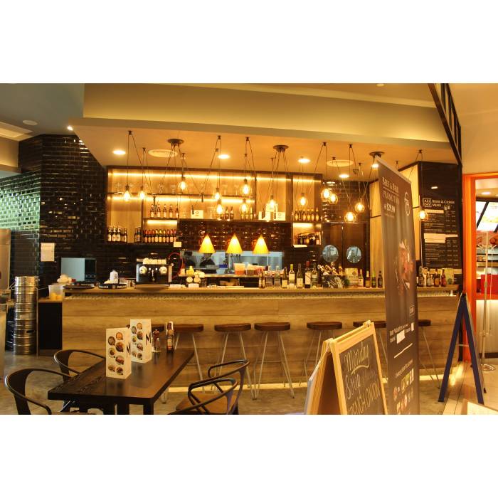 MEET @ City Square